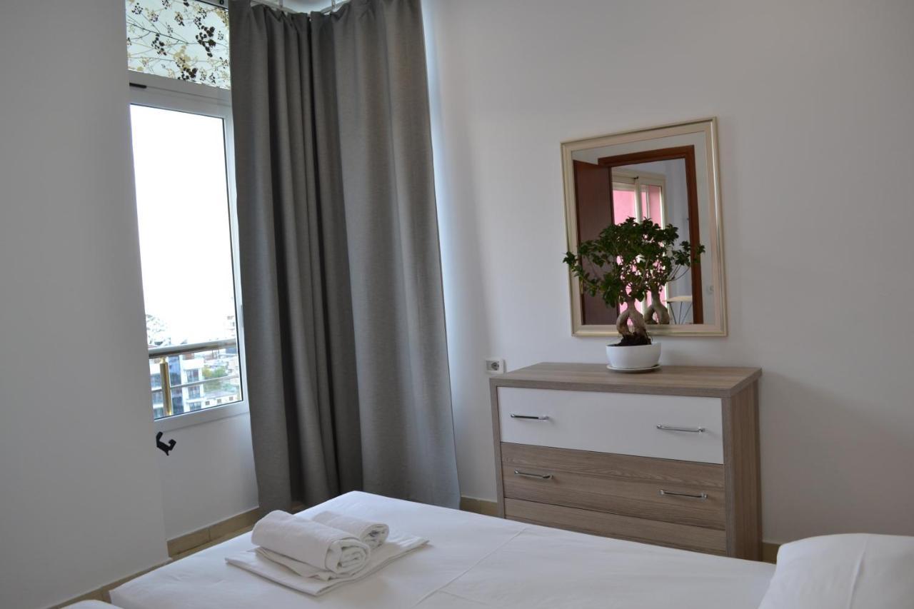 Seaview Penthouse 2 Bedrooms Apartment & Box Garage Vlorë Exterior foto