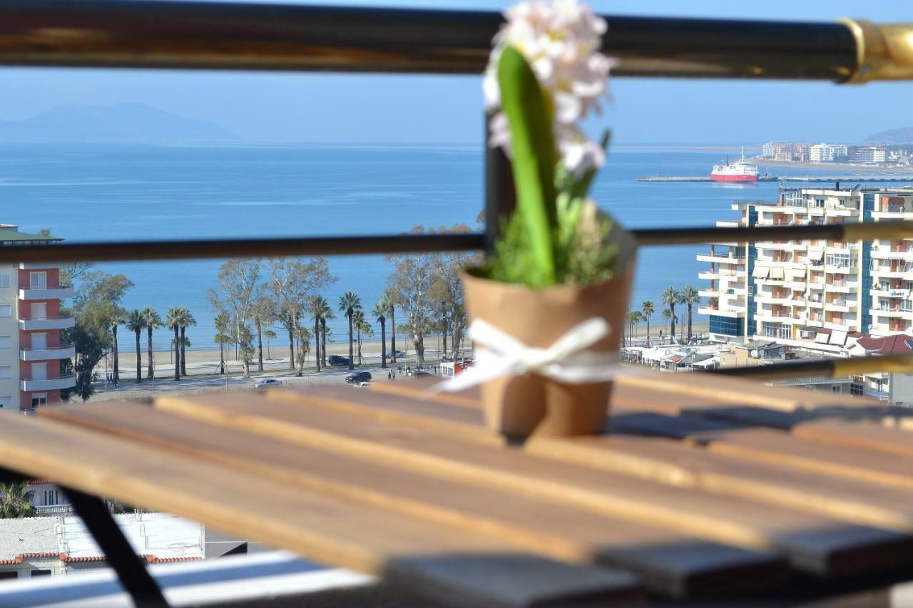 Seaview Penthouse 2 Bedrooms Apartment & Box Garage Vlorë Exterior foto